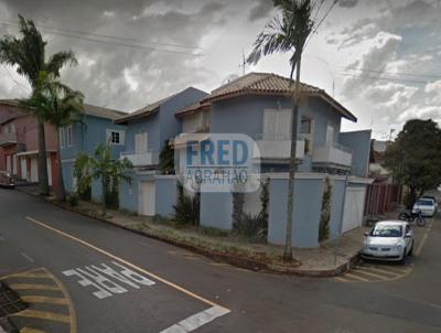 Casa para Venda, em Franca, bairro Vila Nicácio, 4 dormitórios, 4 banheiros, 2 suítes, 2 vagas
